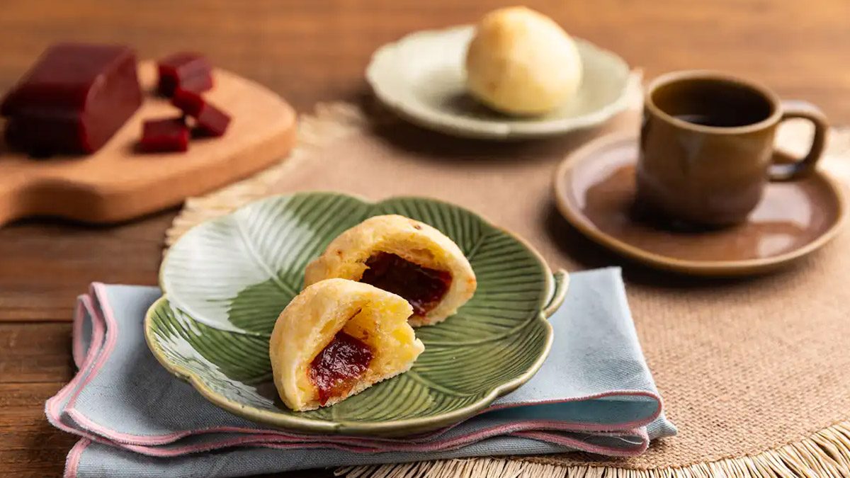 Esse Pão de Queijo com Goiabada Vai Explodir o Seu Paladar!