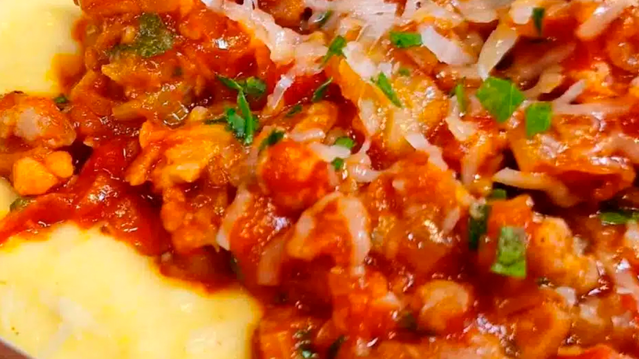 Receita de Ragu de Linguiça com Molho